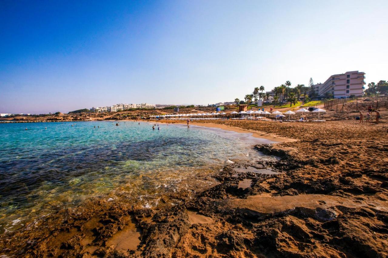 Ifestos Kings Resort Appartment Paphos Exteriör bild